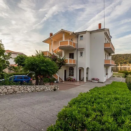 Tomulic Jasna I Miljenko Apartment Supetarska Draga Exterior photo