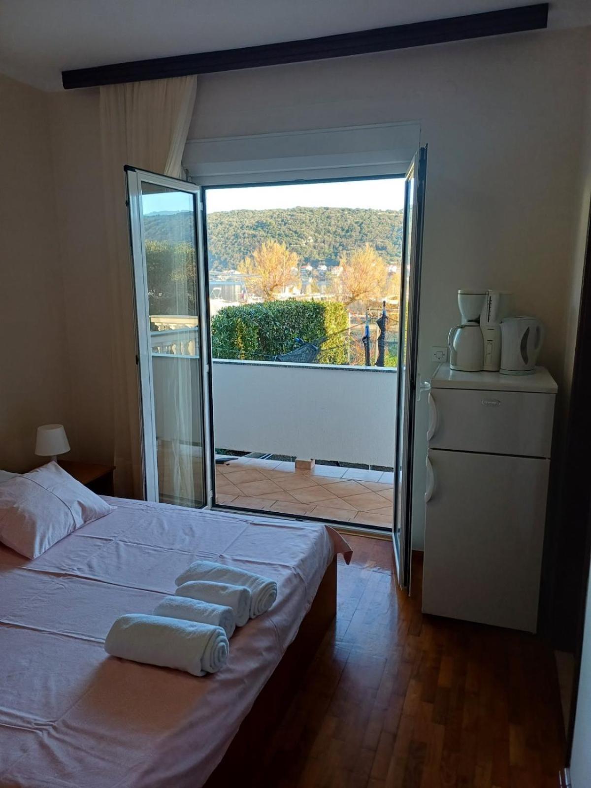 Apartment Tomulic Jasna I Miljenko