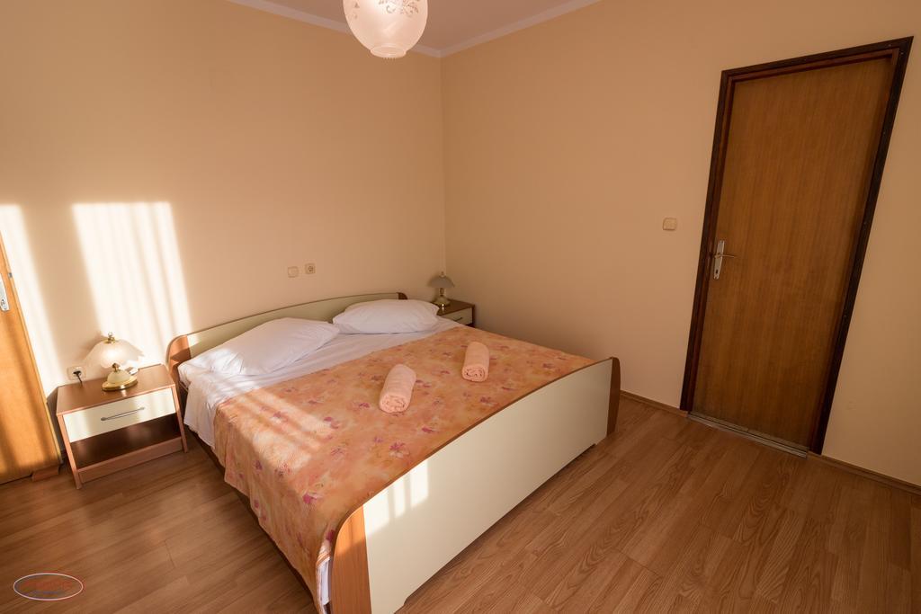Tomulic Jasna I Miljenko Apartment